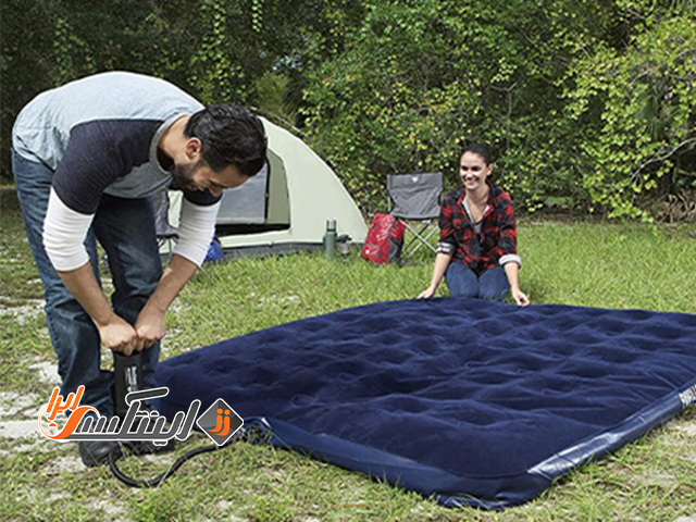 باد کردن تشک بادی