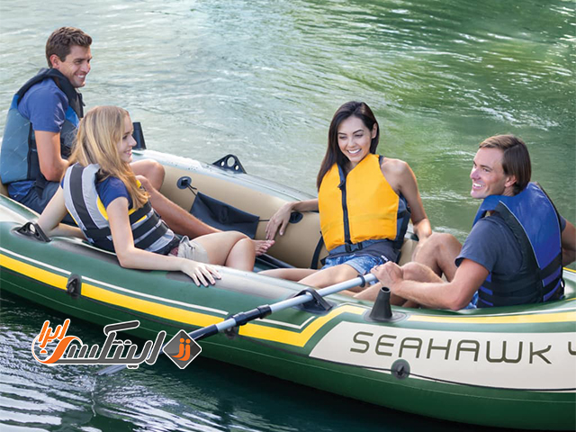 قایق بادی خانوادگی